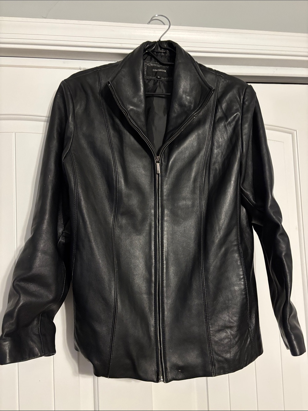 Colebrook Women's Black Leather Zip-Front Jacket